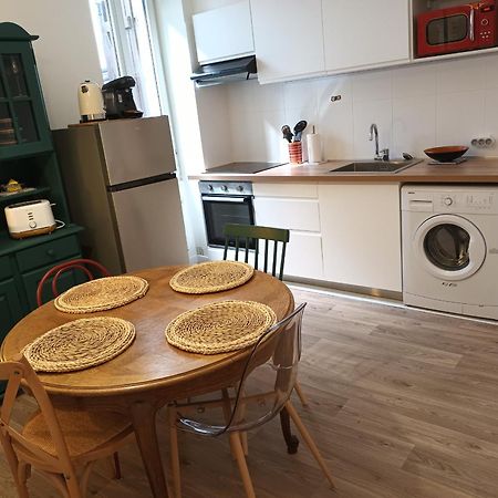 Appartement T2 Renove, Centre-Ville Hendaye, Proche Baie, Sans Ascenseur, Balcon, Calme, Wifi Non Inclus - Fr-1-239-850 Exteriör bild