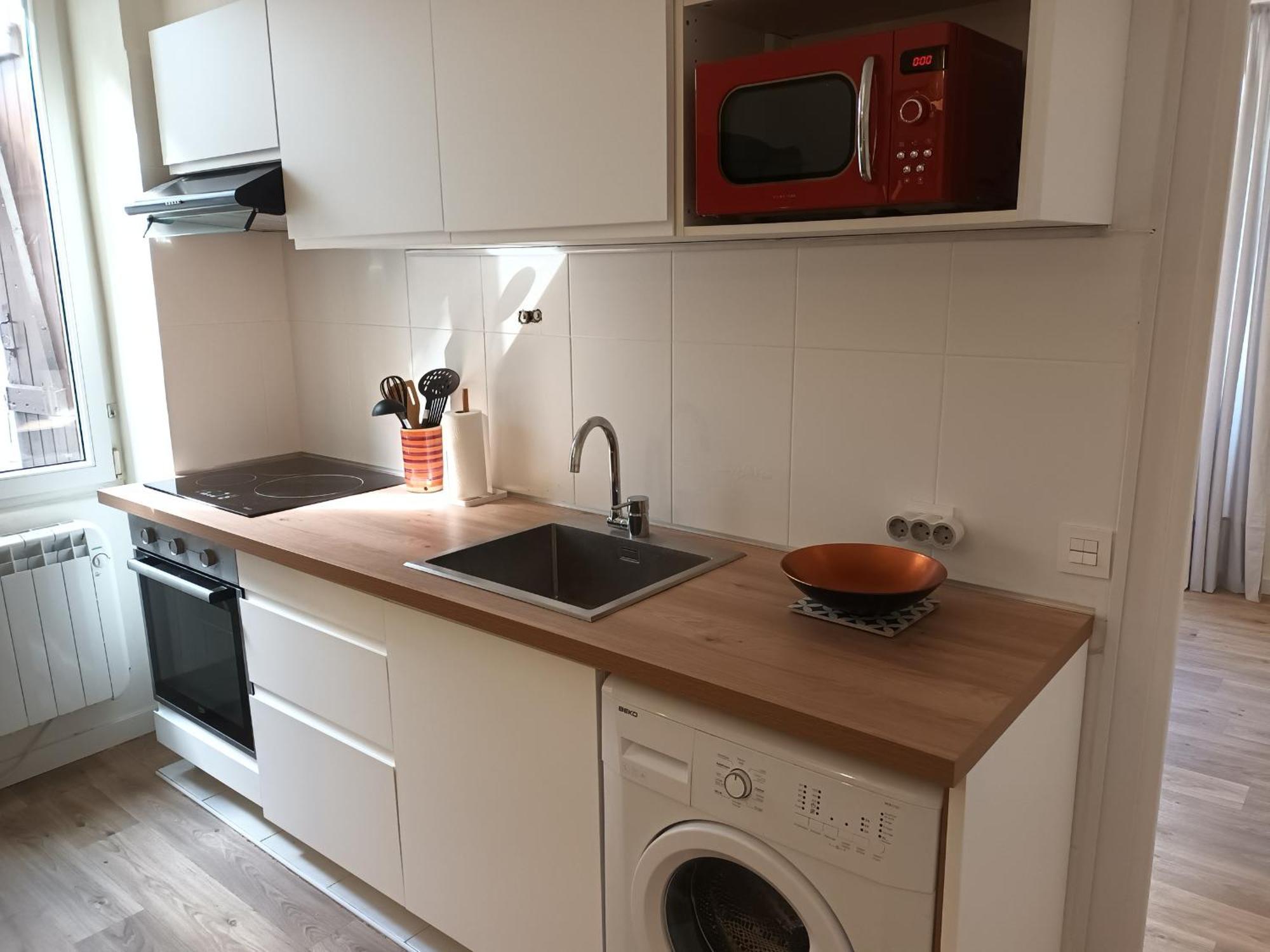 Appartement T2 Renove, Centre-Ville Hendaye, Proche Baie, Sans Ascenseur, Balcon, Calme, Wifi Non Inclus - Fr-1-239-850 Exteriör bild